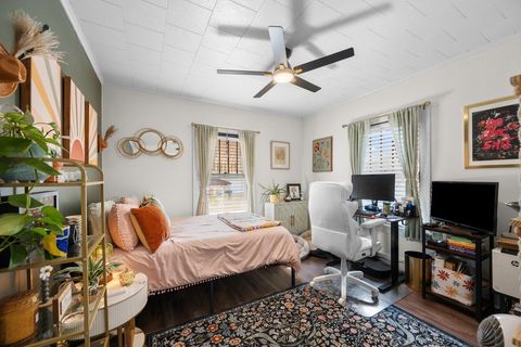 Tiny photo for 2218 DAVIE Street, Davenport, IA 52804 (MLS # 12642274)