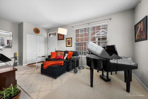 Tiny photo for 430 Commons Circle #430, Clarendon Hills, IL 60514 (MLS # 12608213)