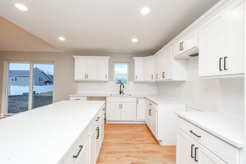 Tiny photo for 5564 Old Manor Road, Bourbonnais, IL 60914 (MLS # 12566649)