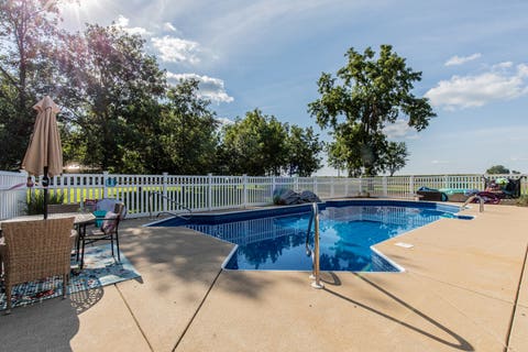 Tiny photo for 467 N 42nd Road, Mendota, IL 61342 (MLS # 12706981)