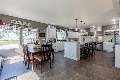 Tiny photo for 467 N 42nd Road, Mendota, IL 61342 (MLS # 12706981)