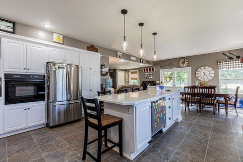 Tiny photo for 467 N 42nd Road, Mendota, IL 61342 (MLS # 12706981)