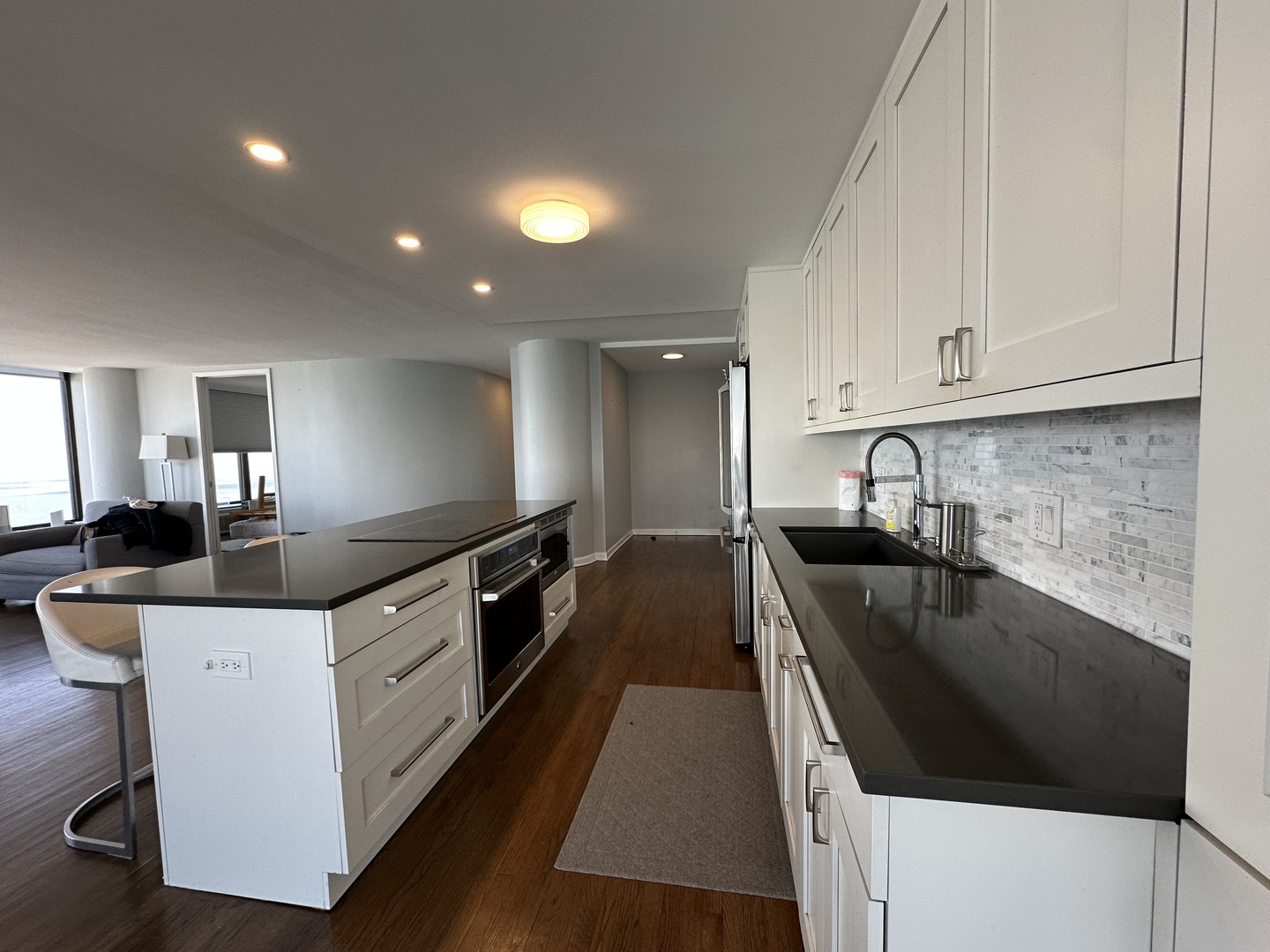 505 N LAKE SHORE Drive 6503