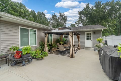 Tiny photo for 1101 E Pine Street, Herrin, IL 62948 (MLS # 12721511)