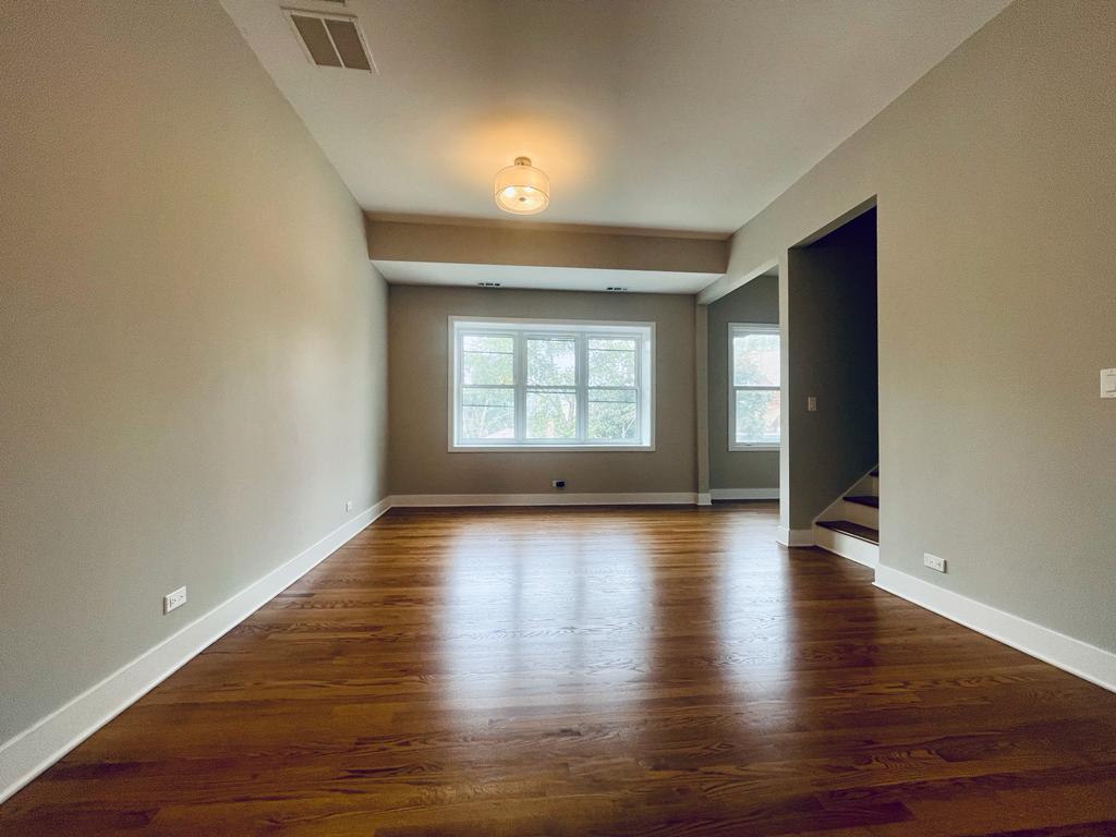 2309 N CAMPBELL Avenue 3