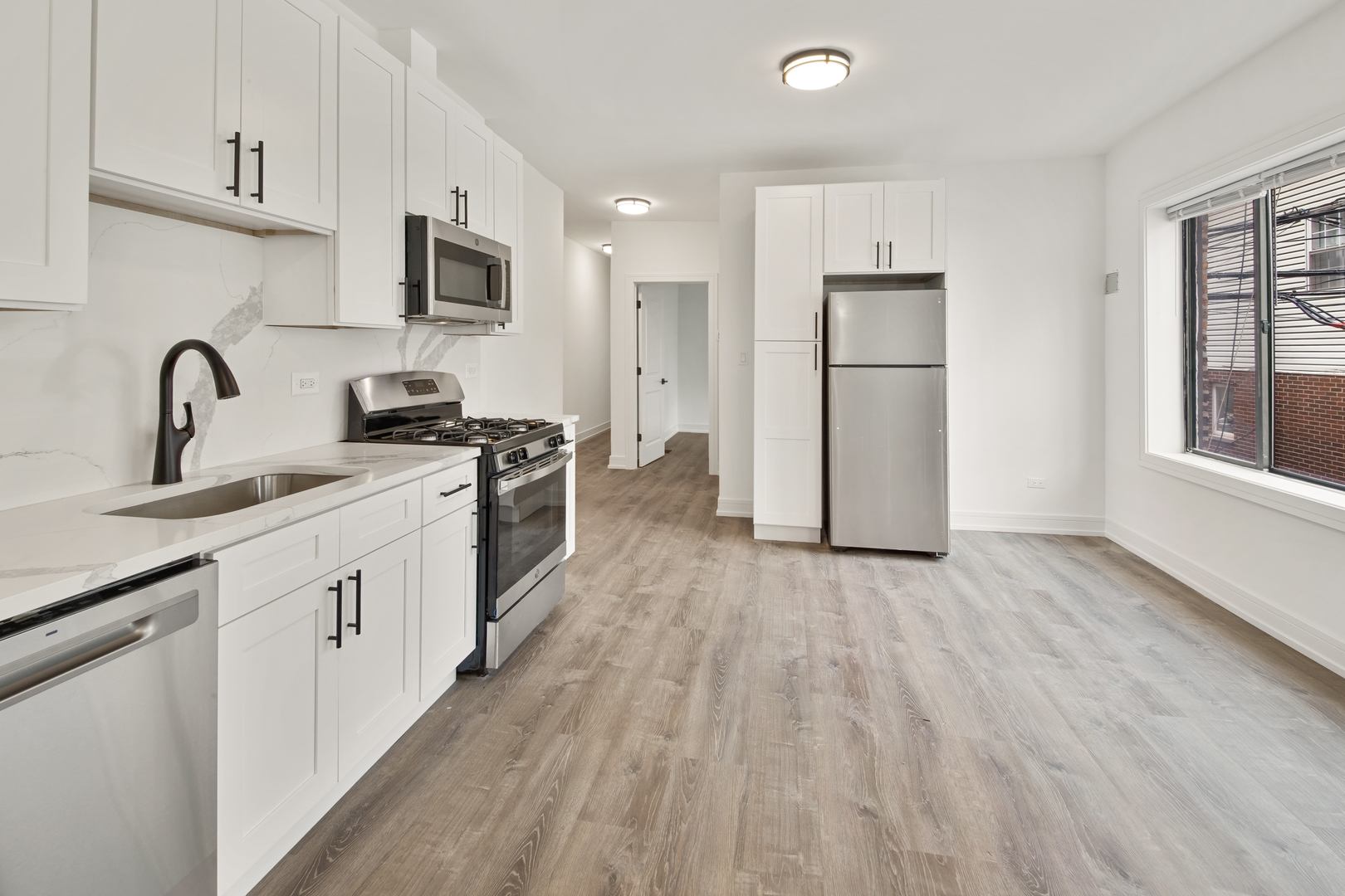 3058 W Cortland Street 101