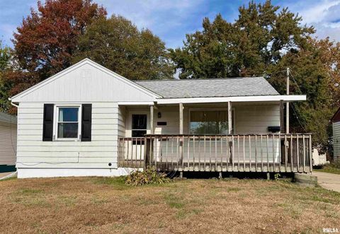 Photo of 1406 25TH Avenue S, Clinton, IA 52732 (MLS # QC4268955)