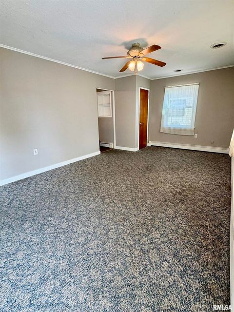 Tiny photo for 1406 25TH Avenue S, Clinton, IA 52732 (MLS # QC4268955)