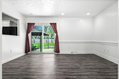 Tiny photo for 610 Rayjon Drive, Oreana, IL 62554 (MLS # 12609176)