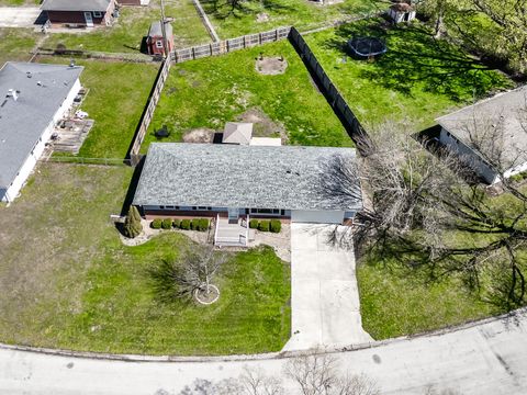 Tiny photo for 610 Rayjon Drive, Oreana, IL 62554 (MLS # 12609176)