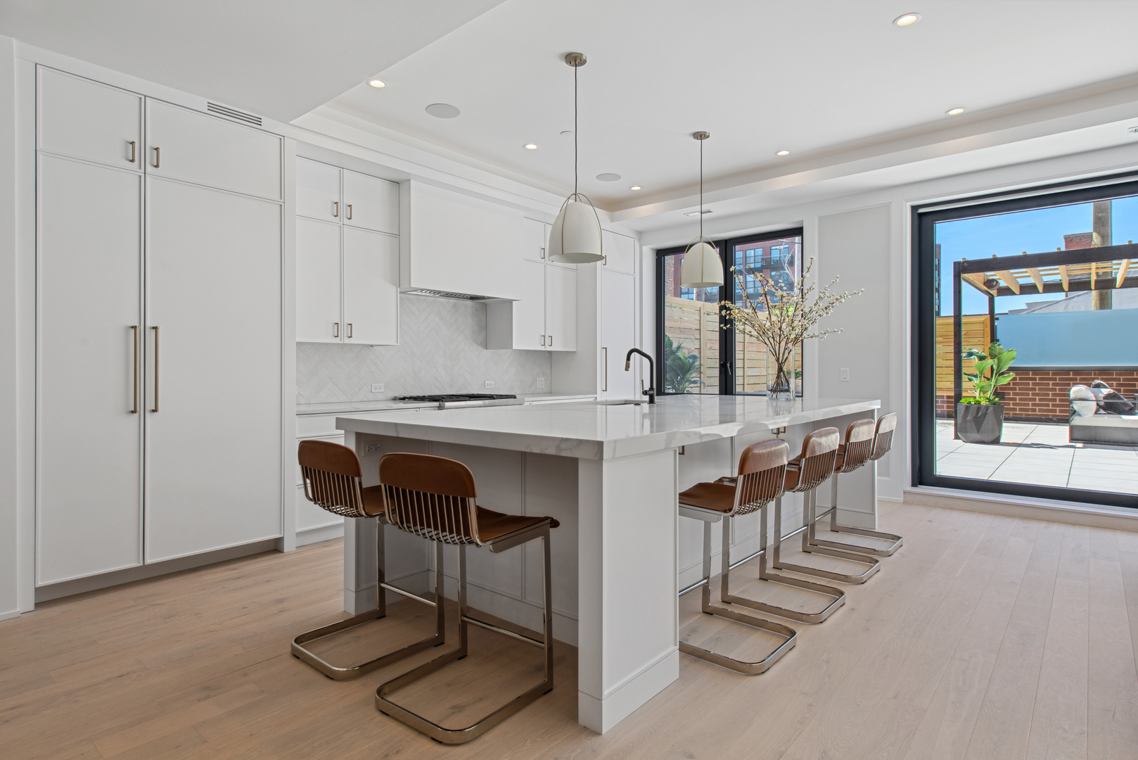 116 N Willard Court 302