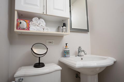 Tiny photo for 621 N Forest Avenue, Mount Prospect, IL 60056 (MLS # 12534240)