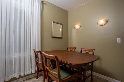 Tiny photo for 621 N Forest Avenue, Mount Prospect, IL 60056 (MLS # 12534240)