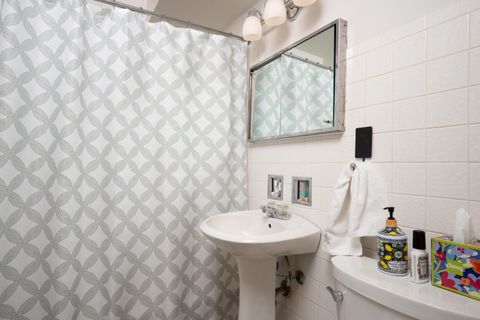 Tiny photo for 621 N Forest Avenue, Mount Prospect, IL 60056 (MLS # 12534240)