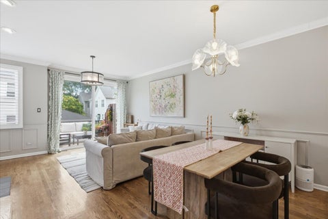 Tiny photo for 2901 N Wolcott Avenue #D, Chicago, IL 60657 (MLS # 12705052)