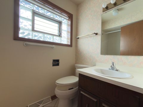 Tiny photo for 7700 Apple Tree Lane, Willowbrook, IL 60527 (MLS # 12595299)