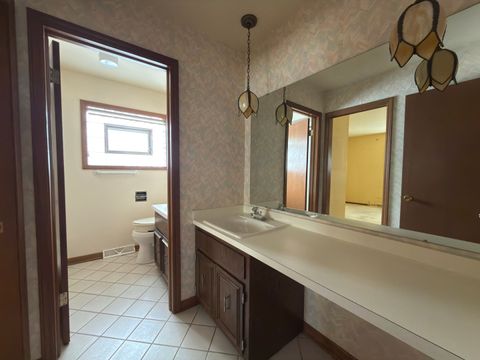 Tiny photo for 7700 Apple Tree Lane, Willowbrook, IL 60527 (MLS # 12595299)