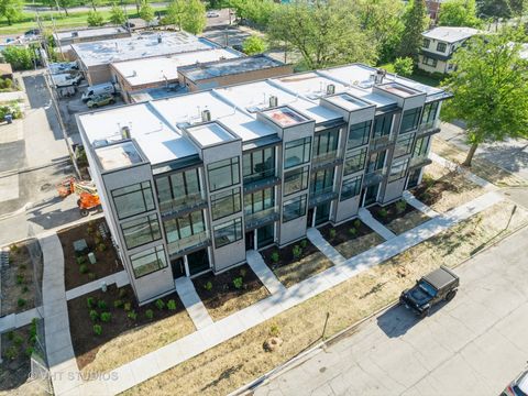 Tiny photo for 6344 Hennings Court, Morton Grove, IL 60053 (MLS # 12640767)