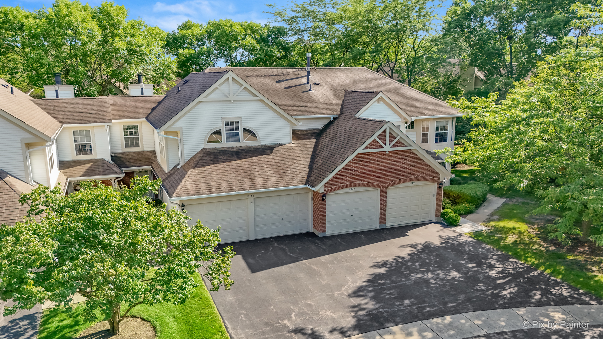 2147 Stirling Court