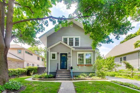 Photo of 2660 Saint Johns Avenue, Highland Park, IL 60035 (MLS # 12660936)