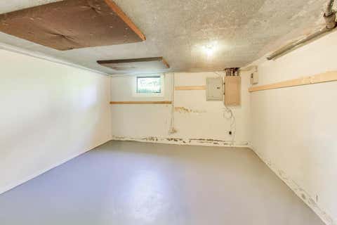 Tiny photo for 2660 Saint Johns Avenue, Highland Park, IL 60035 (MLS # 12660936)