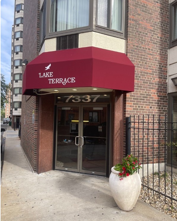 7337 S South Shore Drive 314