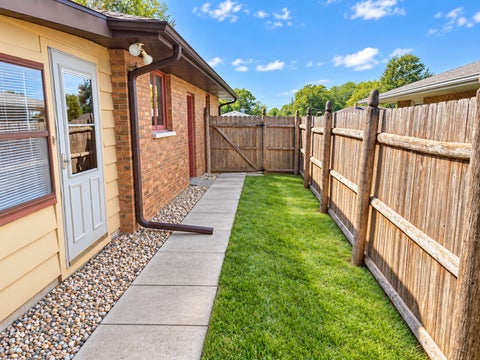 Tiny photo for 1004 Magnolia Drive, Joliet, IL 60435 (MLS # 12769836)