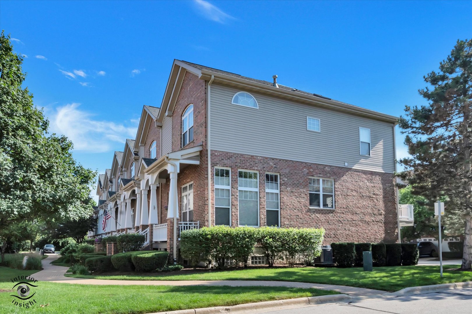 6127 RIVER BEND Place