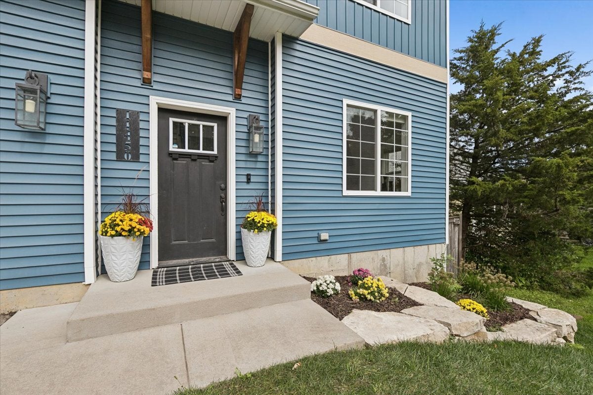 226 Juneway Terrace