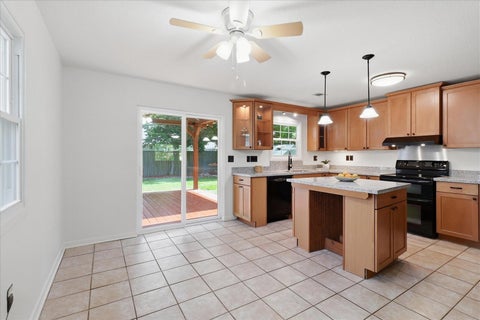 Tiny photo for 949 Norval Street, Mandeville, LA 70448 (MLS # 12787880)