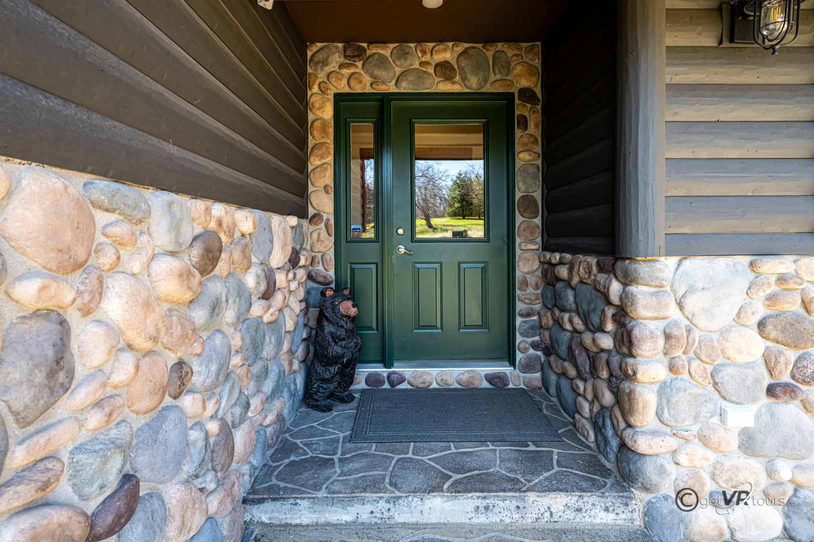 25 Thunder Rock Trail