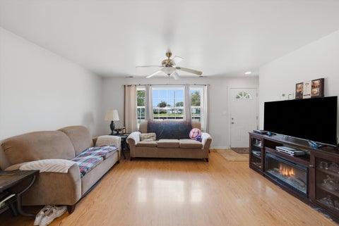 Tiny photo for 4203 Southwest Highway, Hometown, IL 60456 (MLS # 12729113)
