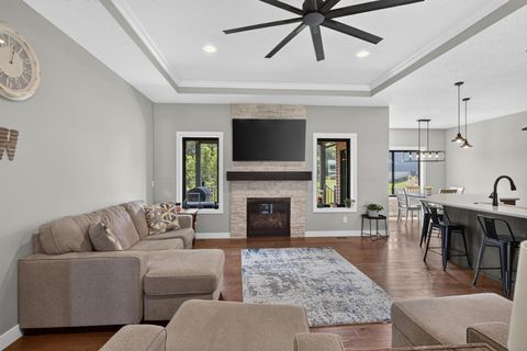 Tiny photo for 7113 Spring Creek Drive, Bettendorf, IA 52722 (MLS # 12705213)