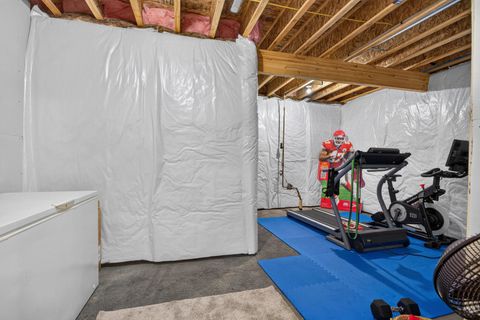 Tiny photo for 7113 Spring Creek Drive, Bettendorf, IA 52722 (MLS # 12705213)
