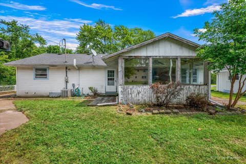 Tiny photo for Waukegan, IL 60087 (MLS # 12719130)