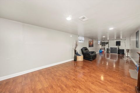 Tiny photo for 5006 S La Crosse Avenue, Chicago, IL 60638 (MLS # 12514519)