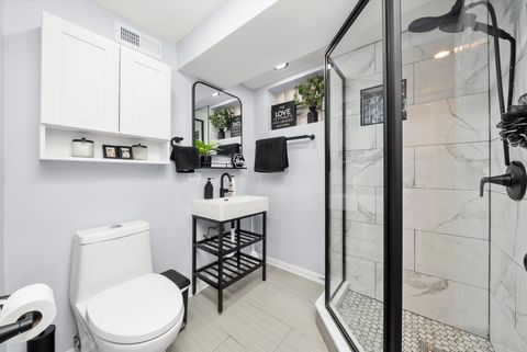 Tiny photo for 5006 S La Crosse Avenue, Chicago, IL 60638 (MLS # 12514519)