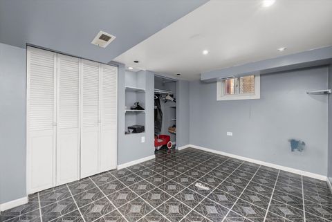 Tiny photo for 5006 S La Crosse Avenue, Chicago, IL 60638 (MLS # 12514519)