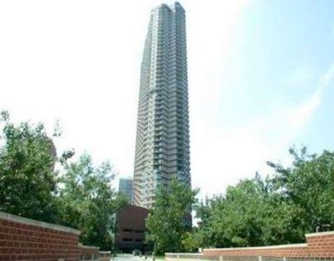 3660 N LAKE SHORE Drive 1411 Chicago IL 60613