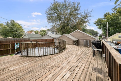 Tiny photo for 2117 Claussen Street, Davenport, IA 52802 (MLS # 12757307)