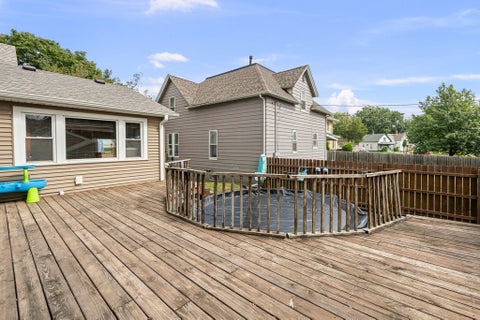Tiny photo for 2117 Claussen Street, Davenport, IA 52802 (MLS # 12757307)