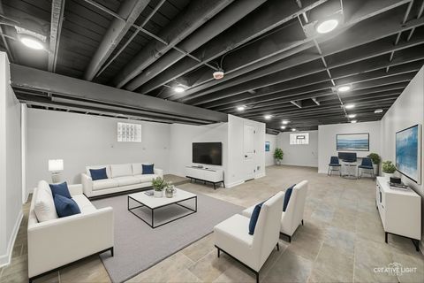 Tiny photo for 7724 S Chappel Avenue, Chicago, IL 60649 (MLS # 12555716)