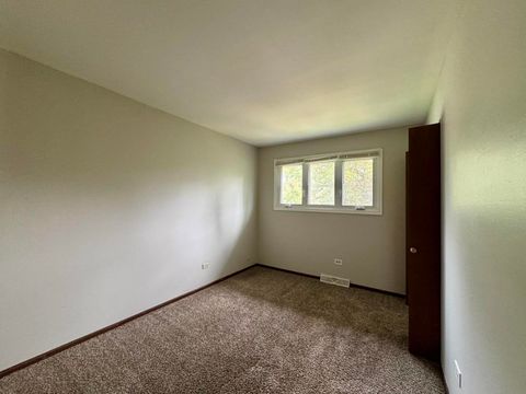 Tiny photo for 16104 Oak Avenue, Oak Forest, IL 60452 (MLS # 12487778)