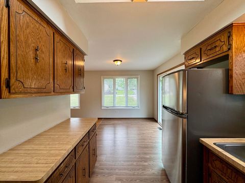 Tiny photo for 16104 Oak Avenue, Oak Forest, IL 60452 (MLS # 12487778)
