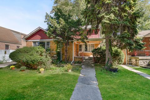 Photo of 11125 S Fairfield Avenue, Chicago, IL 60655 (MLS # 12488708)