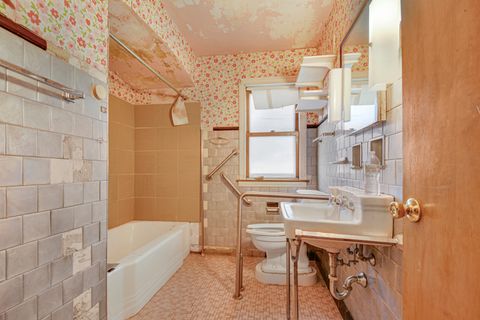 Tiny photo for 11125 S Fairfield Avenue, Chicago, IL 60655 (MLS # 12488708)