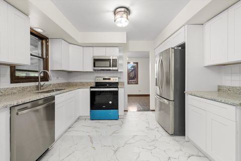 Tiny photo for 17731 LARKSPUR Lane, Homewood, IL 60430 (MLS # 12593381)