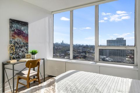 Tiny photo for 3930 N Pine Grove Avenue #2308, Chicago, IL 60613 (MLS # 12487042)