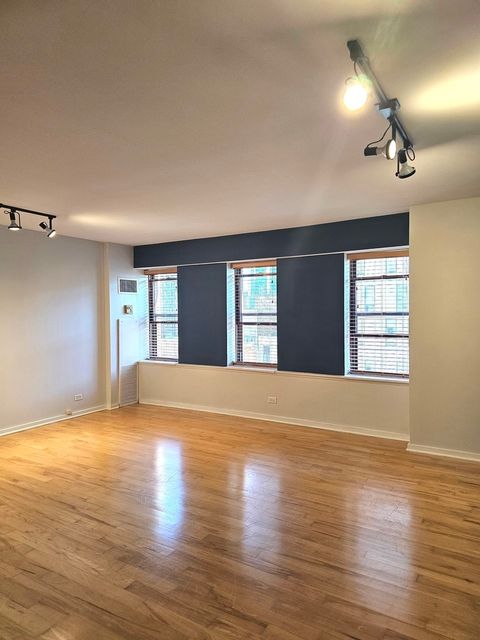 Tiny photo for 40 E 9th Street #1103, Chicago, IL 60605 (MLS # 12528224)