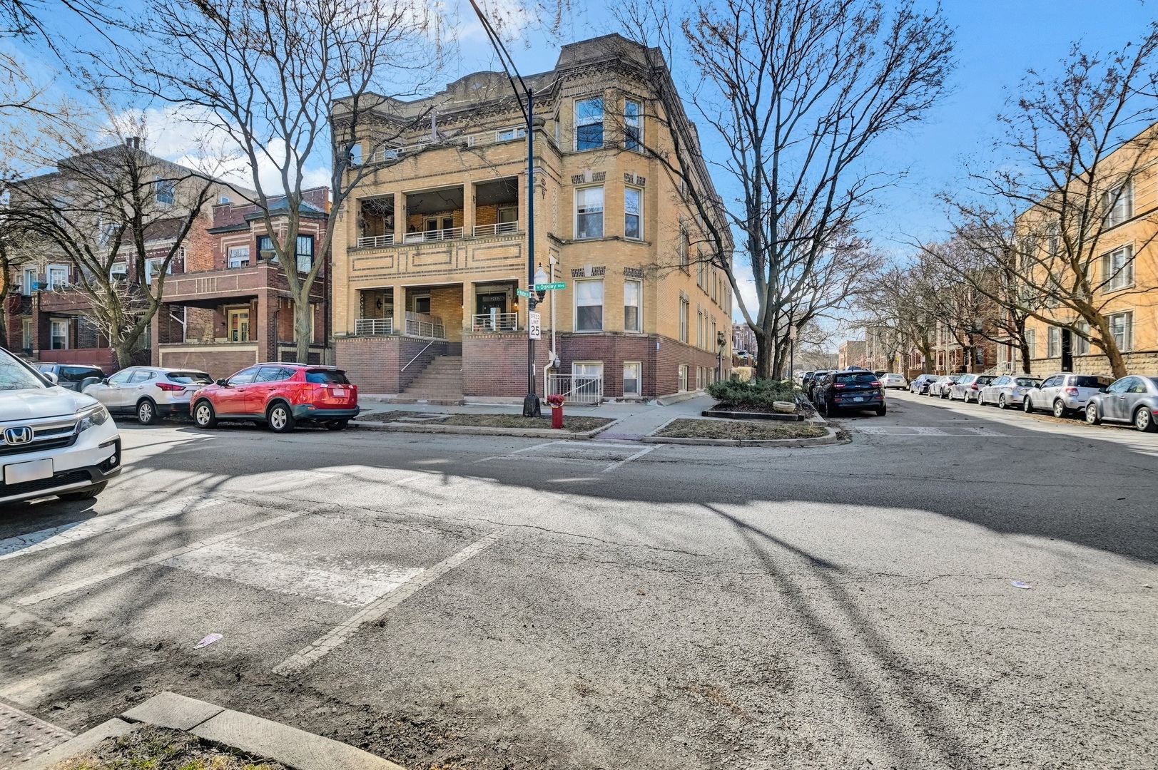 2307 W Walton Street GW